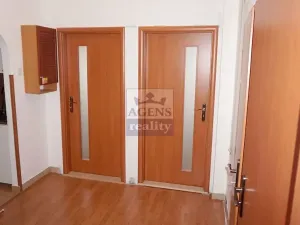 Pronájem bytu 3+1, Praha - Michle, Popovická, 61 m2