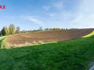 Prodej komerčního pozemku, Lípa, 3200 m2