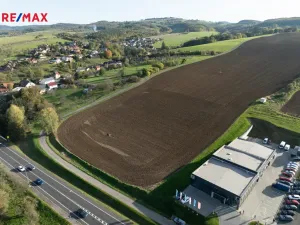 Prodej komerčního pozemku, Lípa, 3600 m2