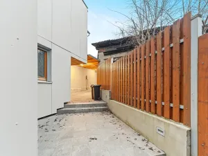 Prodej rodinného domu, Praha - Kyje, 200 m2