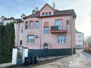 Prodej bytu 2+1, Louny, Husova, 76 m2