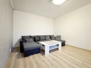 Pronájem bytu 1+1, Kladno - Kročehlavy, Vodárenská, 29 m2