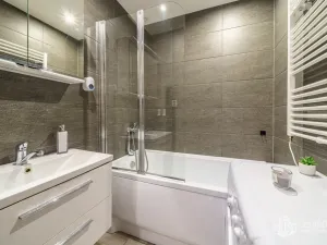 Prodej bytu 3+1, Sokolov, Spartakiádní, 69 m2