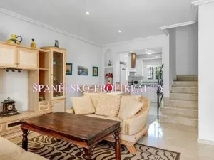 Prodej vily, Alicante, Španělsko, 87 m2