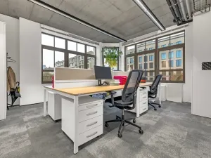 Pronájem kanceláře, Praha, 2200 m2