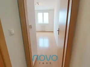 Pronájem bytu 2+kk, Praha - Letňany, Místecká, 45 m2