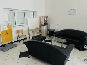 Pronájem kanceláře, Hodonín, Za Dráhou, 75 m2