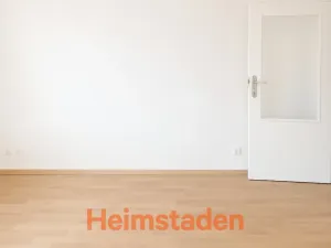 Pronájem bytu 1+kk, Ostrava - Poruba, Hlavní třída, 26 m2