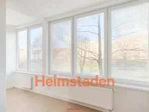 Pronájem obchodního prostoru, Havířov - Město, nám. Republiky, 72 m2