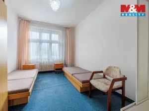 Prodej ubytování, Bečov nad Teplou, Nádražní, 298 m2