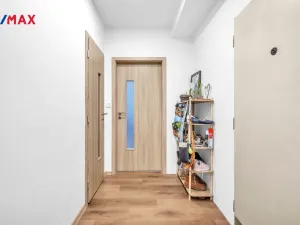 Pronájem bytu 2+kk, Hradec Králové, Pospíšilova, 54 m2
