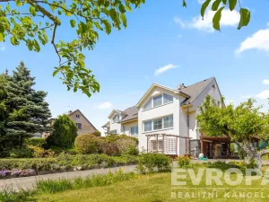 Prodej rodinného domu, Kamenice - Nová Hospoda, Na Vyhlídce, 380 m2