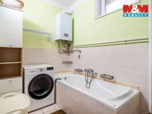 Prodej činžovního domu, Mimoň, nám. 1. máje, 120 m2