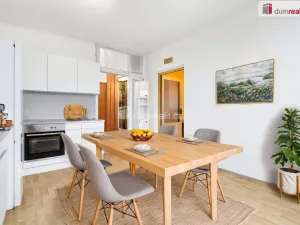 Prodej bytu 1+1, Karlovy Vary - Rybáře, Požární, 35 m2