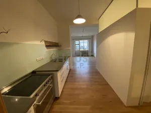 Prodej bytu 3+kk, Praha - Vinohrady, V Horní Stromce, 71 m2