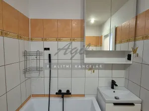 Pronájem bytu 3+1, Oslavany, 77 m2