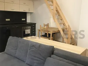 Pronájem bytu 1+kk, Praha - Smíchov, Staropramenná, 30 m2