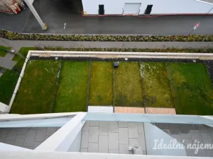 Pronájem bytu 1+kk, Brno, Komárovská, 29 m2