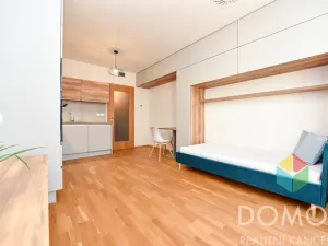 Pronájem bytu 1+kk, Praha - Vysočany, Smržových, 33 m2