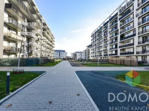 Pronájem bytu 1+kk, Praha - Vysočany, Smržových, 33 m2