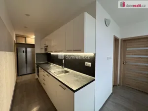 Pronájem bytu 3+1, Chomutov, Bezručova, 81 m2