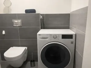 Prodej bytu 2+kk, Praha - Vysočany, Modrého, 53 m2