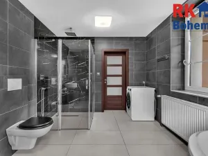 Prodej rodinného domu, Dobrovice, Československé armády, 210 m2