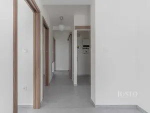 Pronájem rodinného domu, Zvěřínek, Nymburská, 64 m2