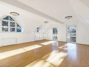 Pronájem rodinného domu, Praha - Nebušice, K vinicím, 251 m2