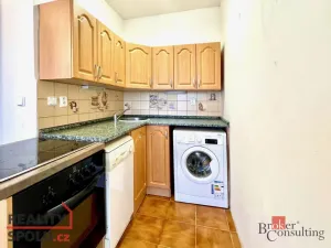 Prodej bytu 1+kk, Chomutov, Kundratická, 29 m2