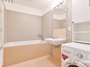 Pronájem bytu 2+kk, Brno, Kigginsova, 61 m2