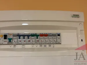 Prodej bytu 3+1, Miloňovice, 76 m2