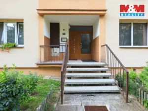 Prodej bytu 2+1, Klatovy - Klatovy III, Pod Hůrkou, 54 m2