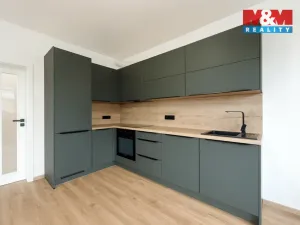Pronájem bytu 2+kk, Praha, U jízdárny, 50 m2