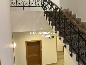 Pronájem atypického bytu, Varnsdorf, 5. května, 94 m2