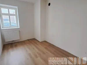 Pronájem bytu 2+kk, Plzeň, Prvomájová, 47 m2