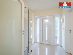 Prodej rodinného domu, Týnec nad Labem - Vinařice, 300 m2