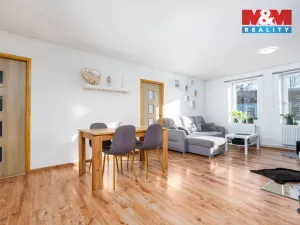 Prodej rodinného domu, Sány, Družstevní, 120 m2