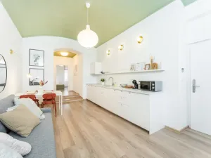 Pronájem bytu 2+kk, Praha - Vinohrady, Rumunská, 39 m2