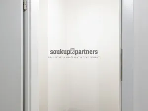 Prodej bytu 2+kk, Praha, Návarovská, 61 m2