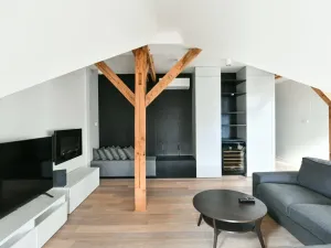 Pronájem bytu 3+kk, Praha - Vinohrady, náměstí Jiřího z Poděbrad, 156 m2