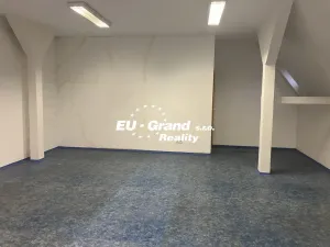 Pronájem atypického bytu, Varnsdorf, 5. května, 151 m2