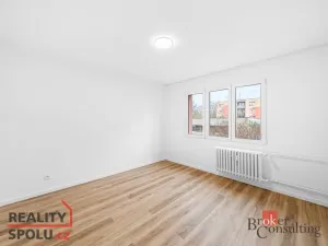 Prodej bytu 3+1, Plzeň - Doubravka, Moravská, 76 m2