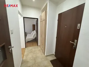 Pronájem bytu 1+1, Kladno, Anglická, 36 m2