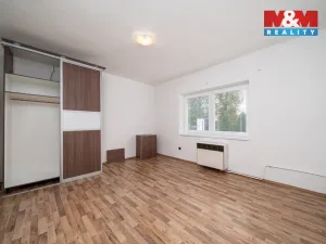 Prodej pozemku pro bydlení, Lobodice, 1643 m2