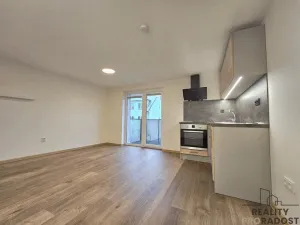 Pronájem bytu 1+kk, Kyjov, třída Komenského, 29 m2