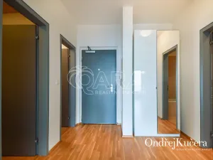 Pronájem bytu 2+kk, Praha - Vinohrady, Korunní, 69 m2