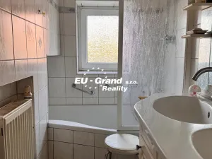 Prodej rodinného domu, Oderwitz, Německo, Dorfstrasse, 280 m2