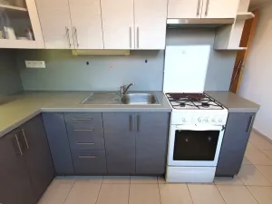 Pronájem bytu 2+1, Praha - Vršovice, náměstí Svatopluka Čecha, 55 m2