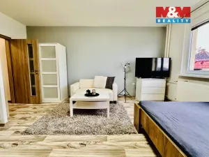 Pronájem bytu 1+kk, Jablonec nad Nisou, Jizerská, 27 m2